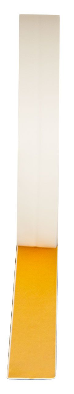 Knickwinkelleiste, PVC, 25m, weiß, selbstklebend Sockelleiste MS011 Knickwinkelleiste, PVC, 25m, weiß, selbstklebend Sockelleiste MS011