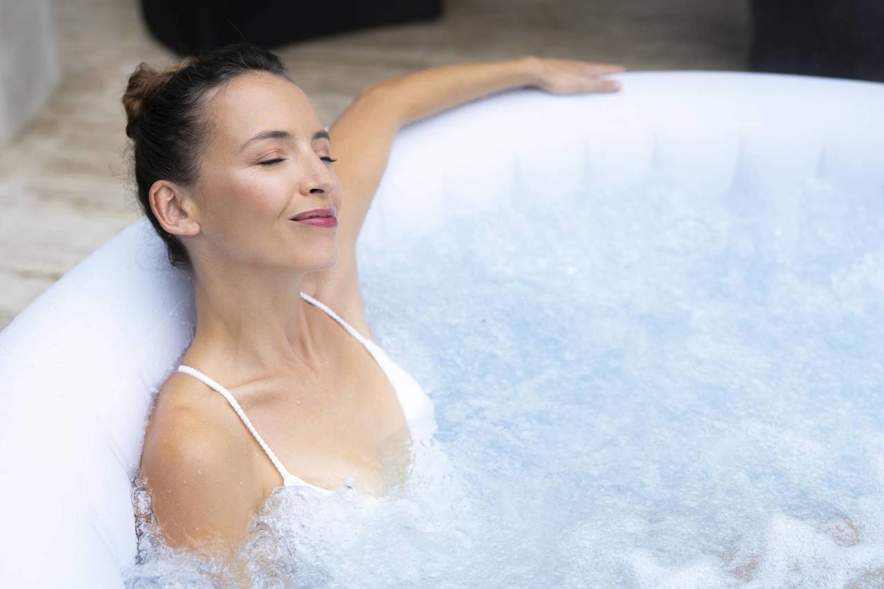 Whirlpool LAY-Z-SPA Madrid AirJet 180 x 66 cm 60055_22 Whirlpool LAY-Z-SPA Madrid AirJet 180 x 66 cm 60055_22